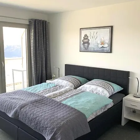 Kaiser - Dreiburgenblick Apartamento