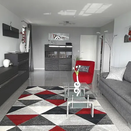 Kaiser - Dreiburgenblick Apartamento *