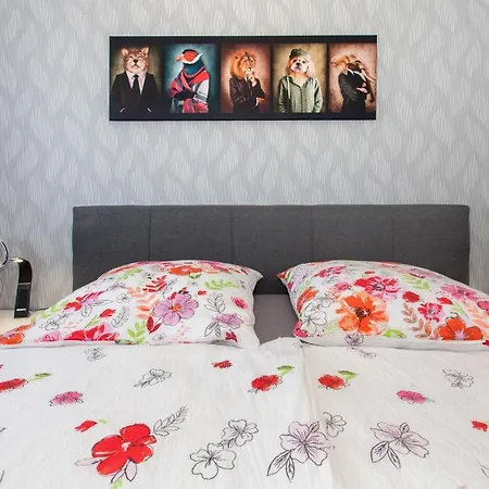 Kaiser - Dreiburgenblick Apartamento