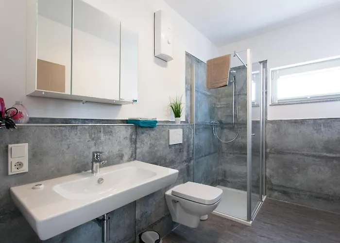 Apartment Kaiser - Dreiburgenblick *