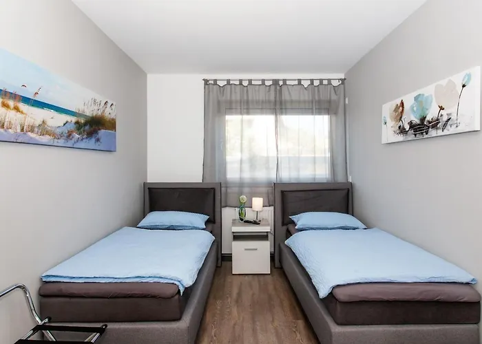 Kaiser - Dreiburgenblick Apartment